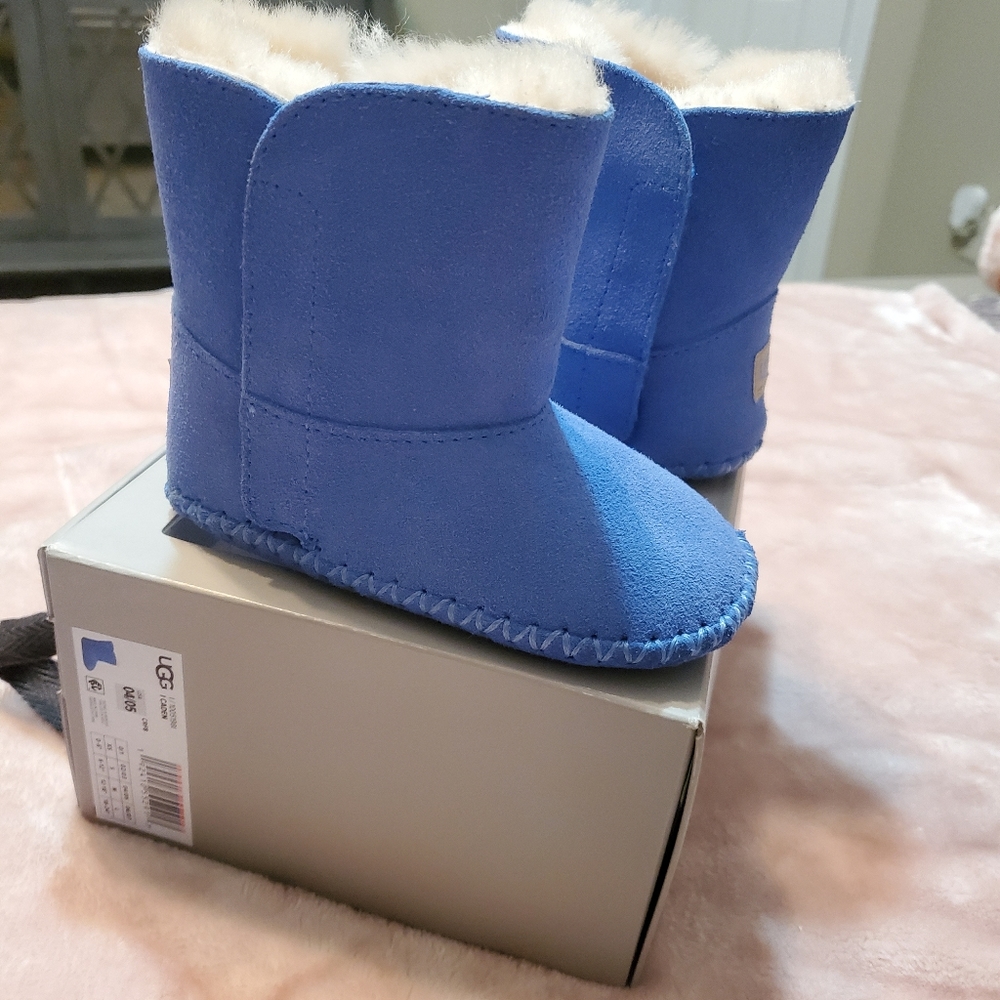 infant uggs - Picture 3 of 3